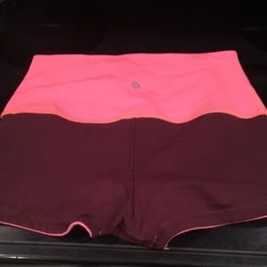 Size 6 lululemon booty short great condition